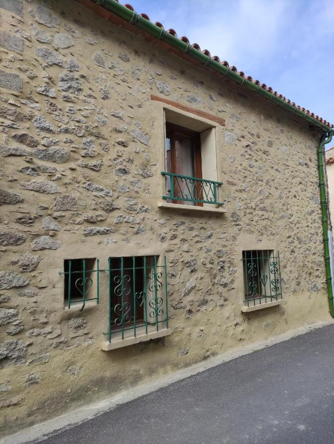 Confortable Maison De Village En Pierre Typique 몰티그 외부 사진